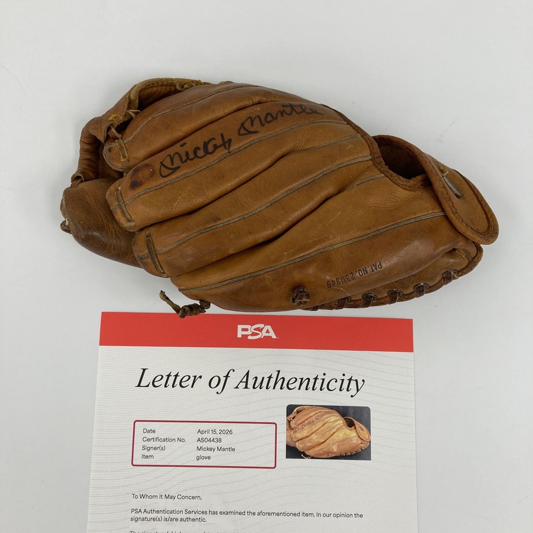 Rawlings Mickey Mantle game model glove signed with PSA Beckett LOA (1 of 16)