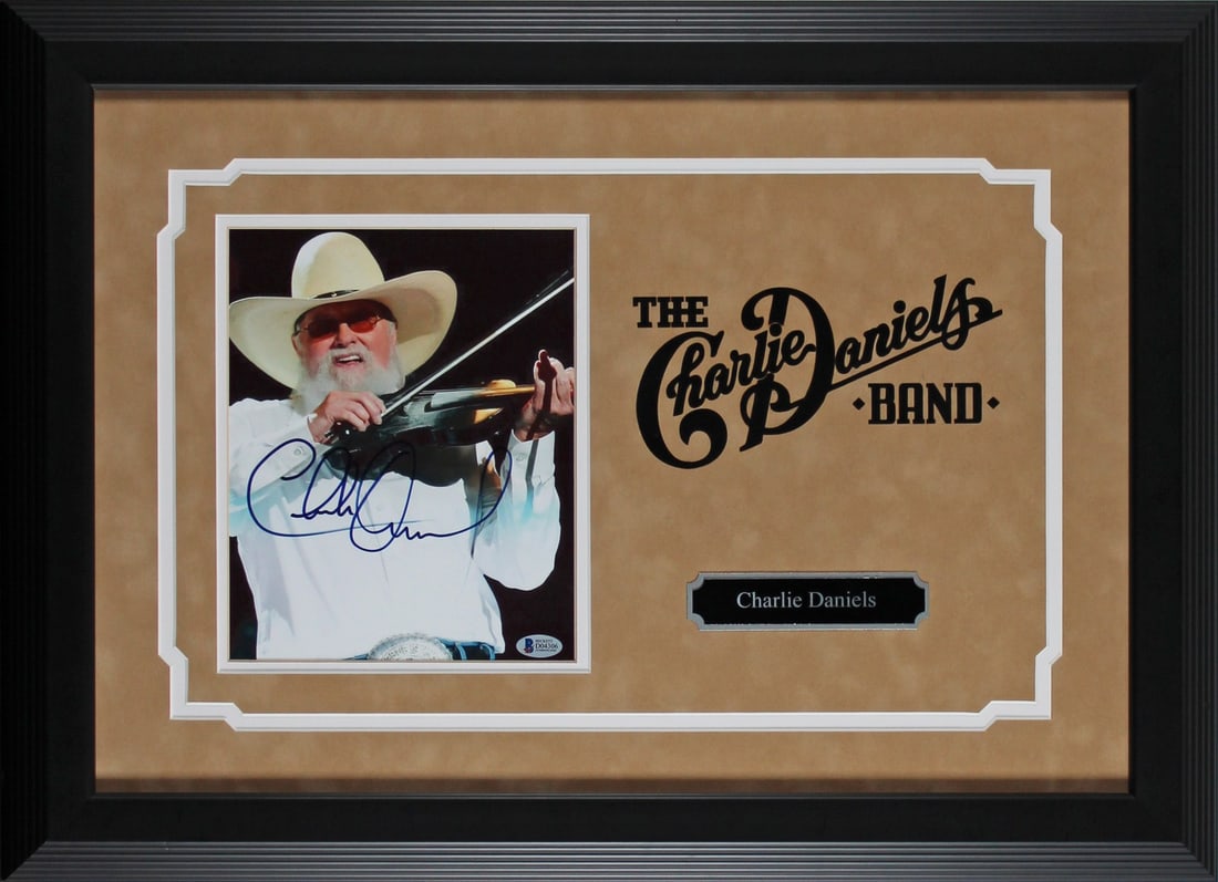 Framed 8x10 Charlie Daniels Signed Photograph Beckett BAS D04306 (1 of 2)