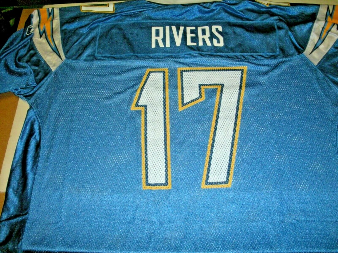 Philip Rivers Autographed Reebok Jersey San Diego Chargers With COA: Philip Rivers Autographed Reebok Jersey San Diego Chargers With COA This is a pre-owned official Reebok San Diego Chargers jersey signed by Philip Rivers. The jersey is original and comes with a certi