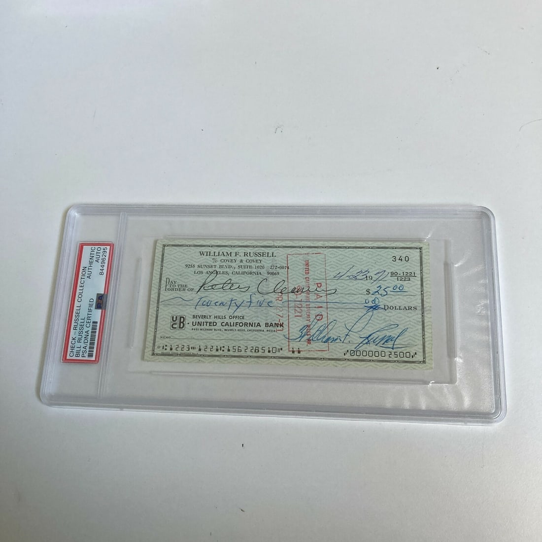 Bill Russell Autographed Bank Check PSA DNA Boston Celtics HOF: Bill Russell Autographed Bank Check PSA DNA Boston Celtics HOF This is a rare Bill Russell signed bank check, featuring the full name signature 'William F. Russell.' Authenticated by Professional Spor