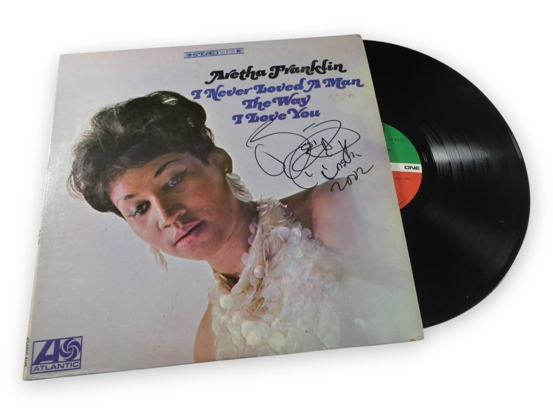 Beckett Authenticated Aretha Franklin Autograph on I Never Loved a Man LP Cover (1 of 4)