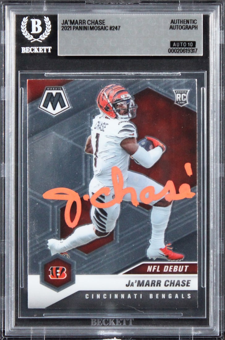 2021 Panini Mosaic #247 Ja'Marr Chase Rookie Auto Beckett Authenticated (1 of 2)