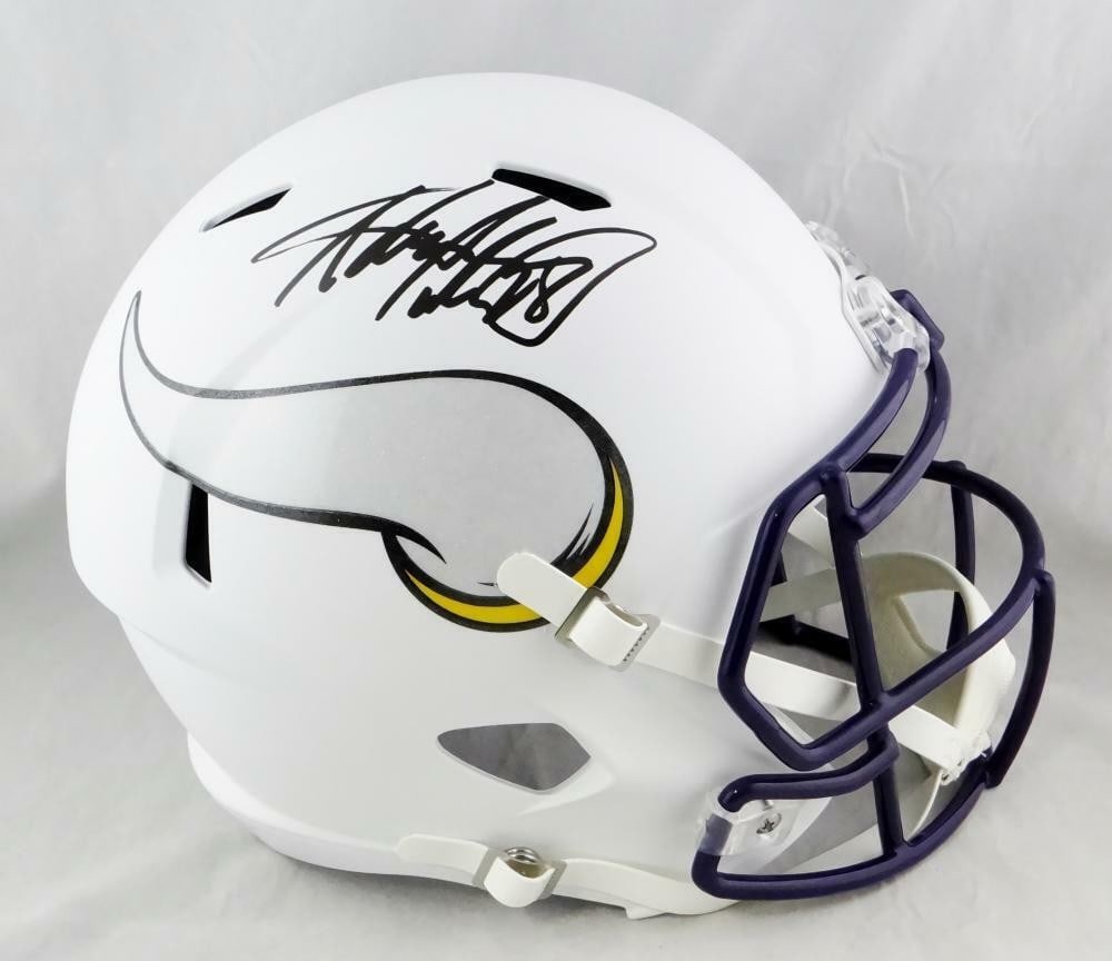 Beckett authenticated Adrian Peterson Vikings full size Speed helmet: Beckett authenticated Adrian Peterson Vikings full size Speed helmet This Minnesota Vikings full-size flat white speed helmet is signed by Adrian Peterson and presented as an original item. It is desc