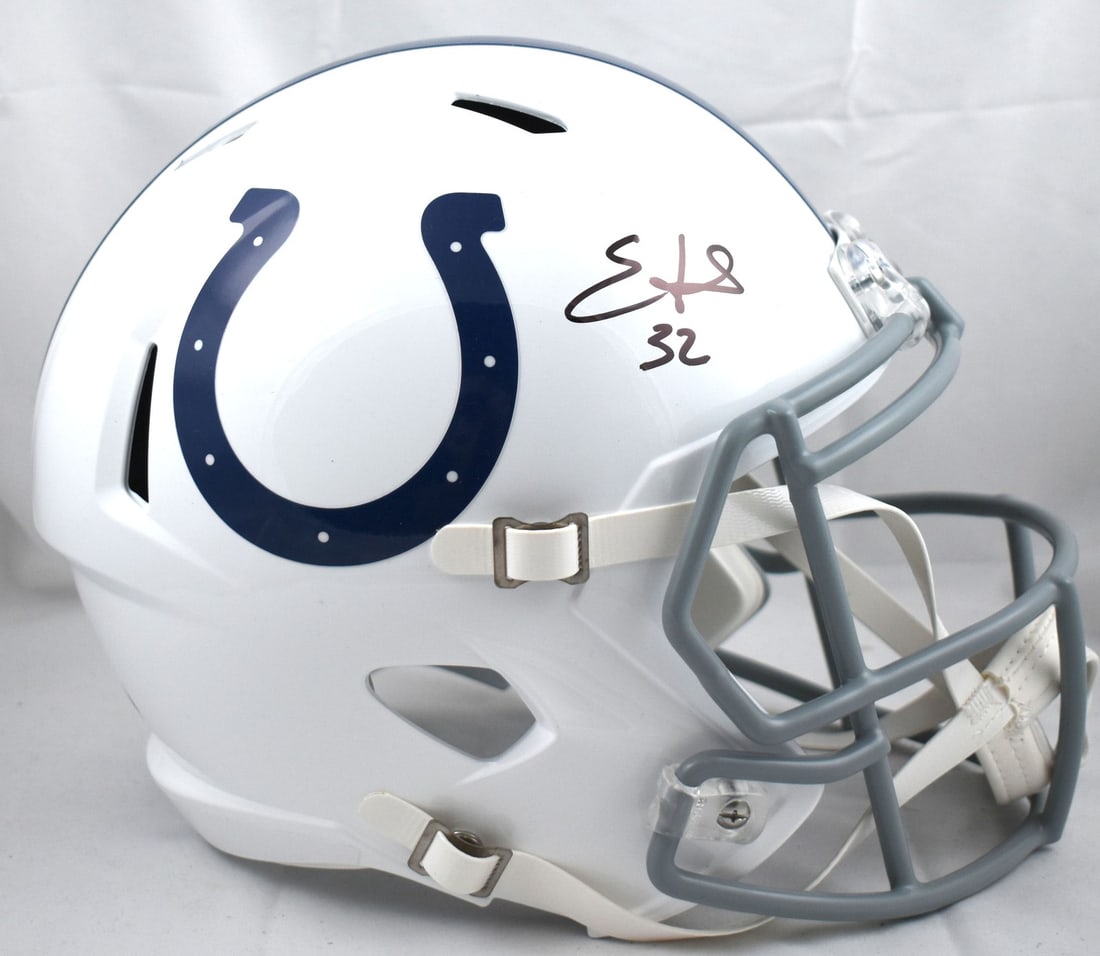 Indianapolis Colts Speed Helmet Signed by Edgerrin James Beckett Hologram: Indianapolis Colts Speed Helmet Signed by Edgerrin James Beckett Hologram This is an original Indianapolis Colts full-size Speed helmet autographed by Edgerrin James. The helmet is a pre-owned collect