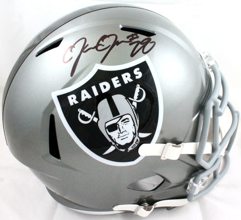 Josh Jacobs signed Raiders full size Flash Speed helmet Beckett holo: Josh Jacobs signed Raiders full size Flash Speed helmet Beckett holo Autographed Las Vegas Raiders full-size Flash Speed helmet signed by Josh Jacobs. The item is listed as original and comes from the