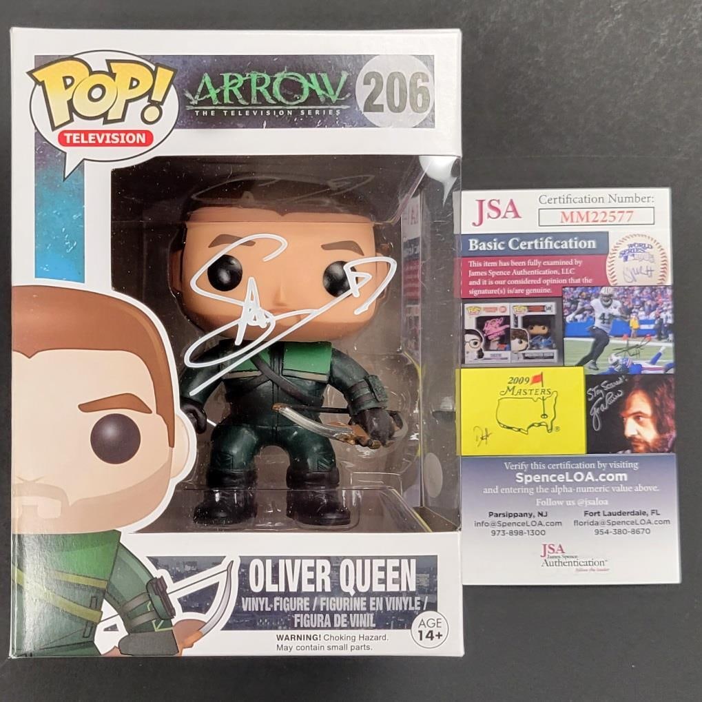 JSA Certified Stephen Amell Autographed Arrow Oliver Queen Funko Pop (1 of 7)