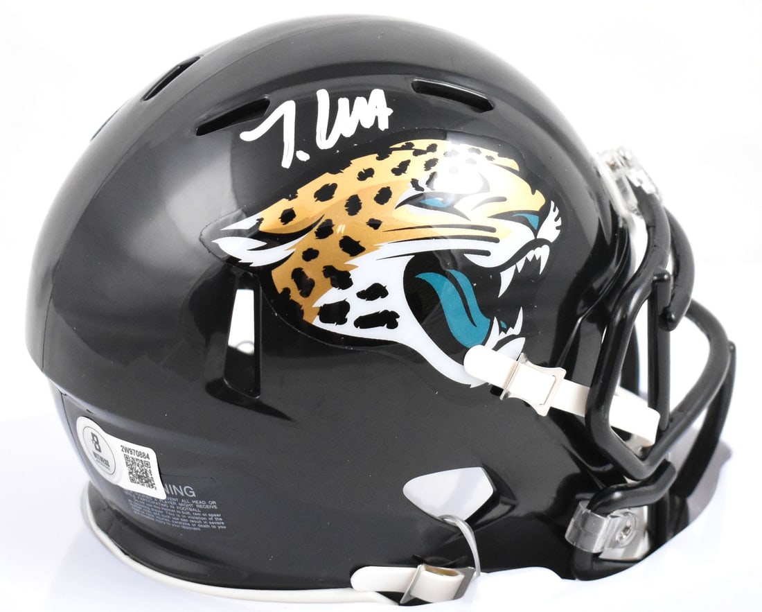 Signed Jacksonville Jaguars Speed Mini Helmet Travis Hunter Beckett Holo: Signed Jacksonville Jaguars Speed Mini Helmet Travis Hunter Beckett Holo This is an original autographed Jacksonville Jaguars Speed mini helmet signed by Travis Hunter. It is a football collectible in
