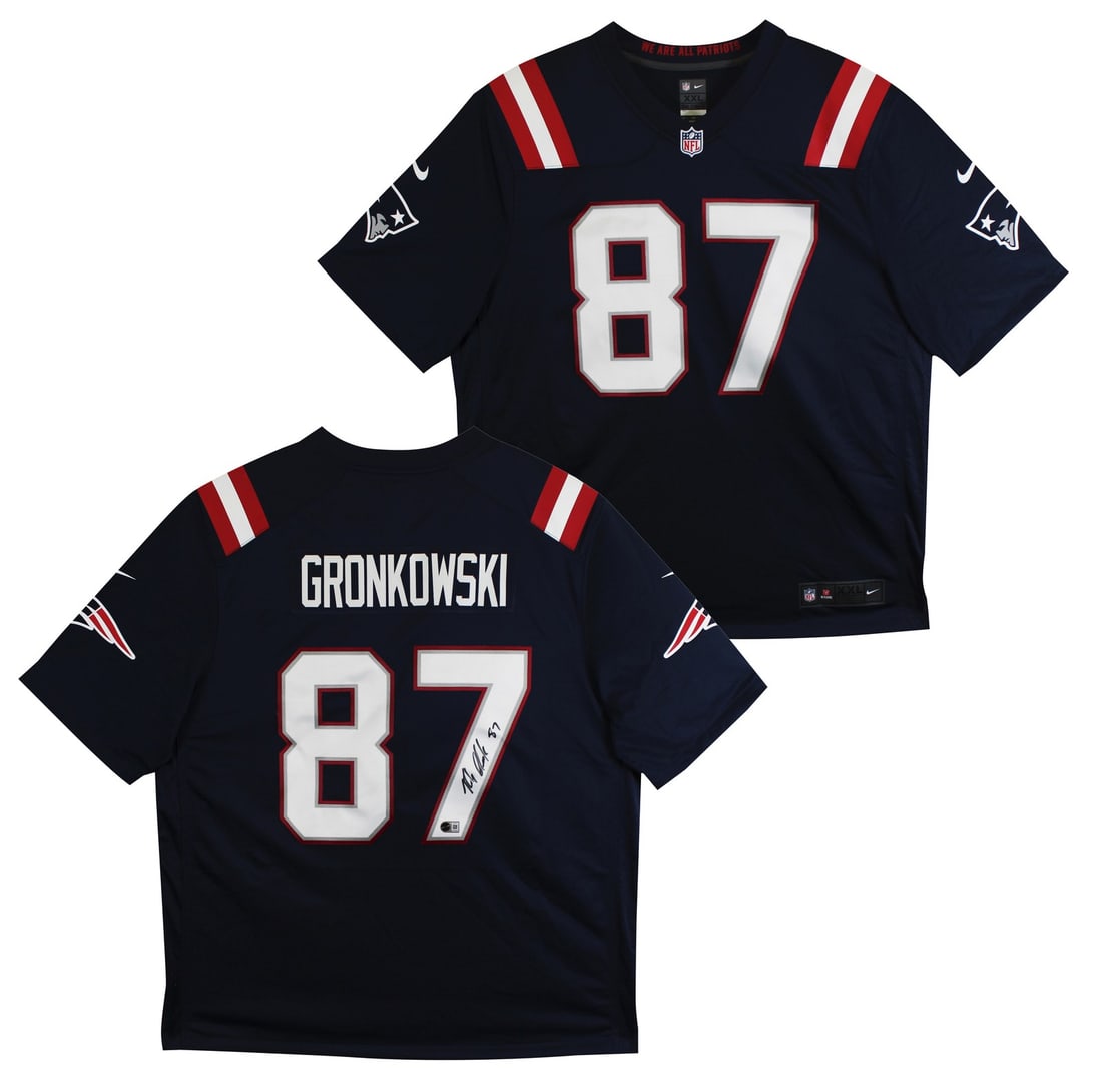 Rob Gronkowski autographed 2020 Nike Limited Patriots navy jersey Beckett witnessed (1 of 6)