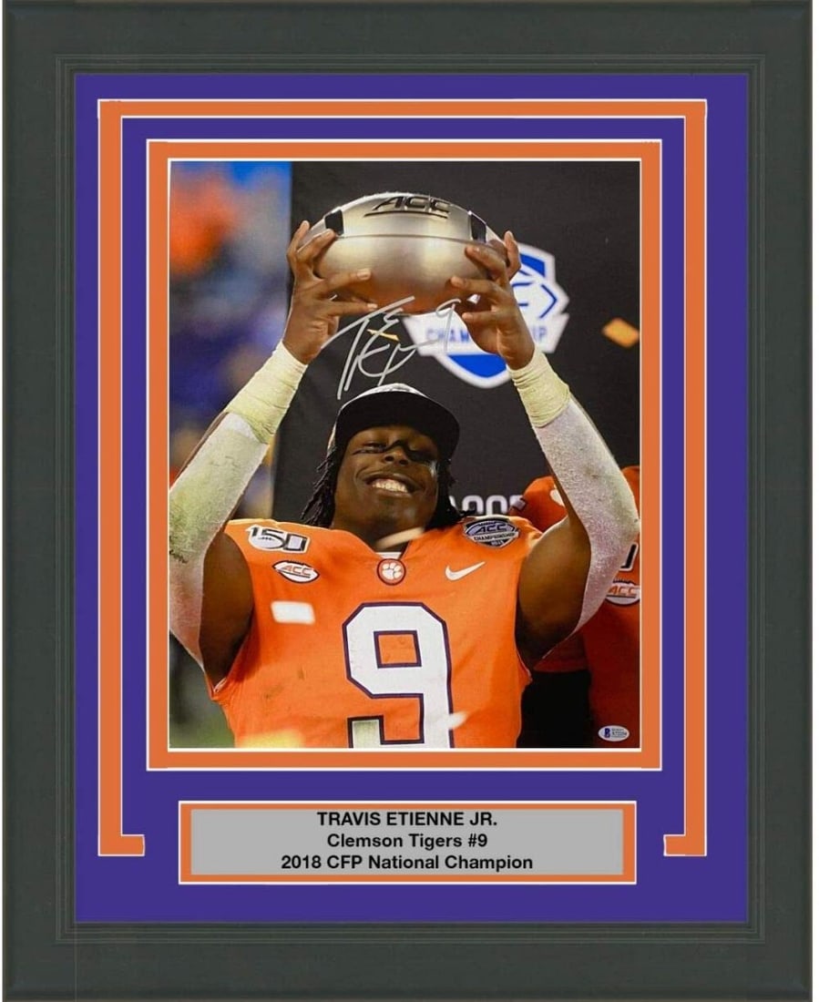 Framed Signed Travis Etienne Jr Clemson 16x20 Photo Beckett Authenticated (1 of 1)