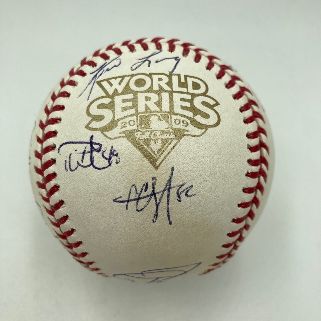 Official World Series Baseball 2009 New York Yankees Team Signed JSA COA (1 of 13)
