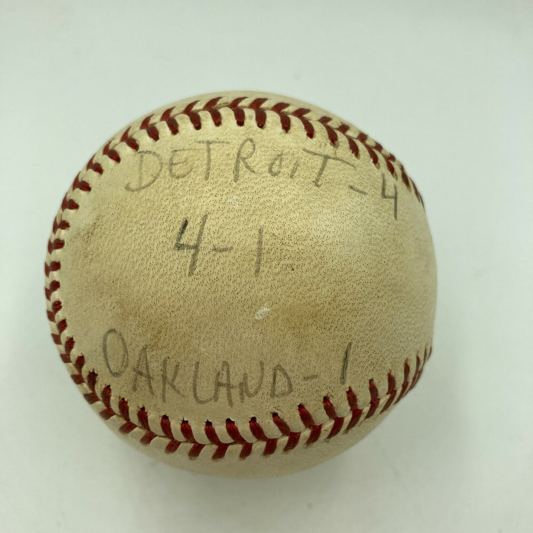 Game Used Baseball From Mickey Lolich Career Win 169 With Beckett COA: Game Used Baseball From Mickey Lolich Career Win 169 With Beckett COA This game-used baseball was thrown for the final out that secured Mickey Lolich's 169th career win, and features his autograph. Or