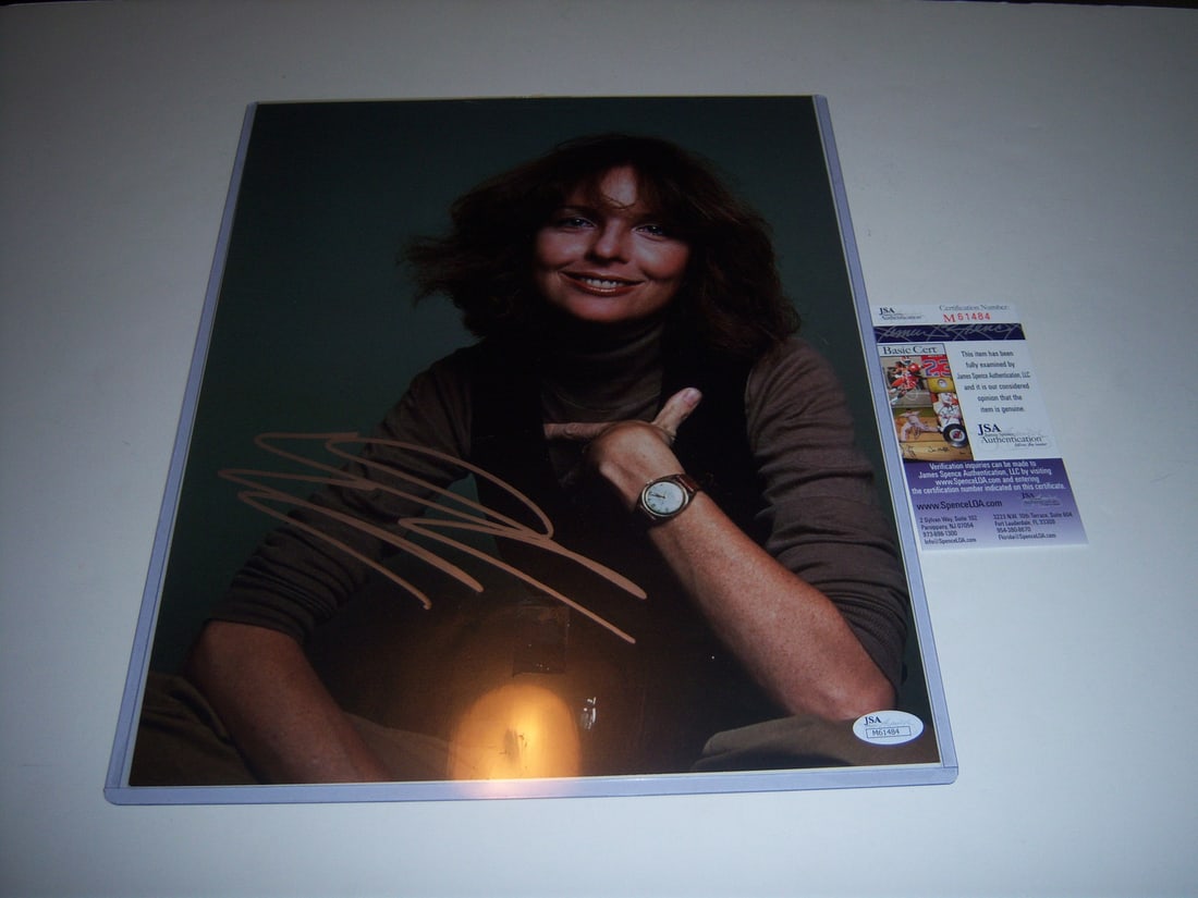 Signed 11x14 Diane Keaton Photo from The Godfather with JSA COA: Signed 11x14 Diane Keaton Photo from The Godfather with JSA COA This is an original 11x14 photo signed by actress Diane Keaton, known for her role in The Godfather. The photo comes with JSA/COA authen