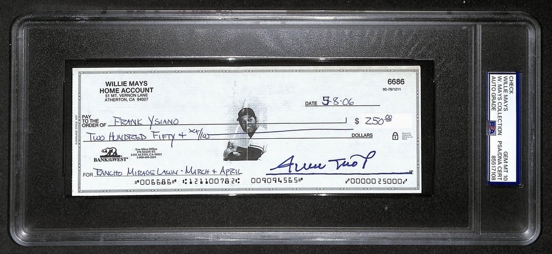 2006 Willie Mays HOF autographed bank check PSA DNA GEM MT 10: 2006 Willie Mays HOF autographed bank check PSA DNA GEM MT 10 Original 2006 bank check signed by Willie Mays. The autograph is authenticated and graded GEM MT 10 by PSA/DNA, and the check is housed in