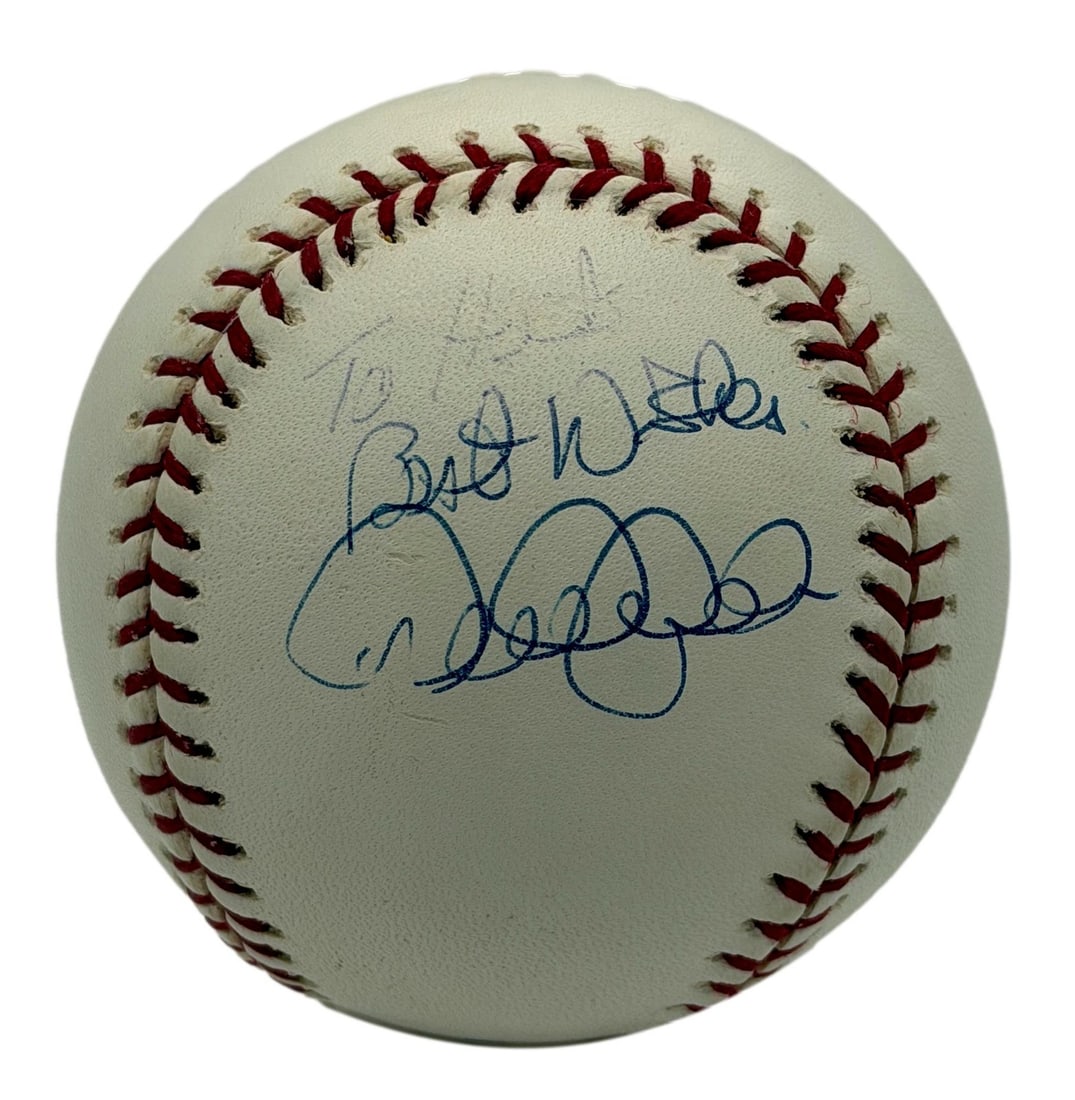 Steiner authenticated Derek Jeter signed Rawlings OML Yankees baseball: Steiner authenticated Derek Jeter signed Rawlings OML Yankees baseball Original Derek Jeter signed and inscribed Rawlings OML baseball associated with the New York Yankees. This pre-owned baseball is 