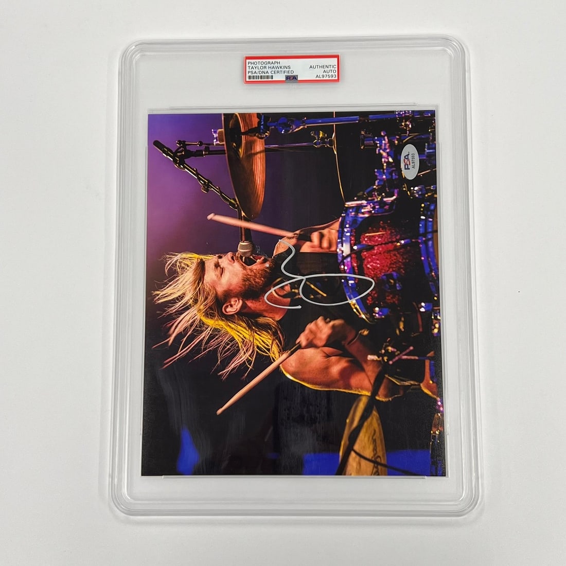 PSA DNA slabbed Taylor Hawkins signed Foo Fighters 8x10 photograph (1 of 2)