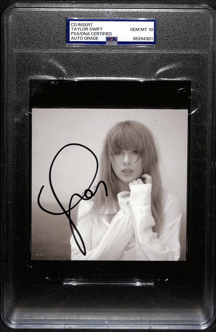 Taylor Swift Autographed CD Insert 4.75x4.75 PSA/DNA GEM MT 10 (1 of 2)