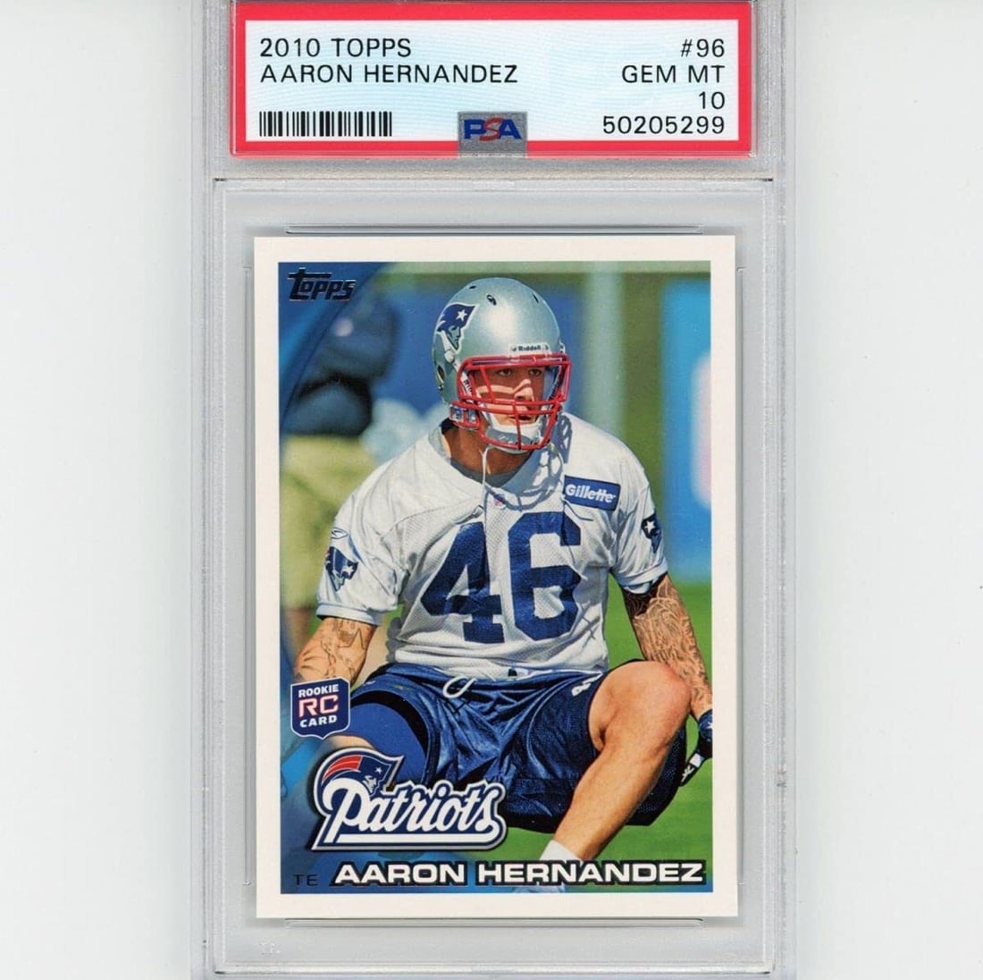 2010 Topps Aaron Hernandez #96 Rookie Football Card PSA 10 Gem Mint (1 of 2)