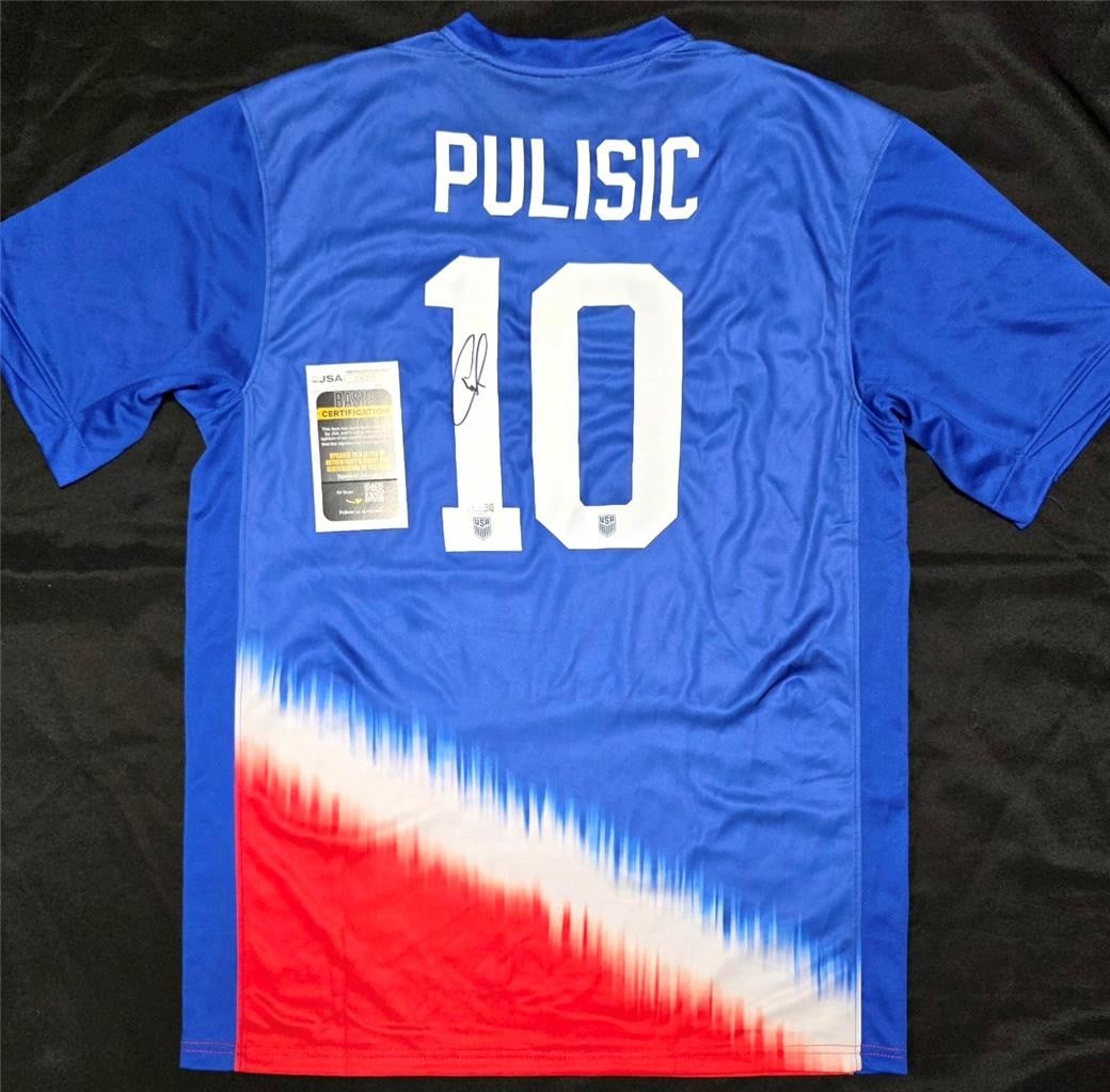 Autographed USMNT Team USA Soccer Jersey Christian Pulisic JSA (1 of 5)