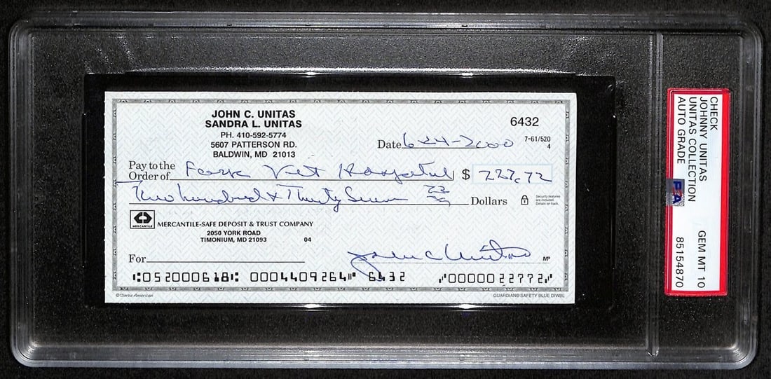 Johnny Unitas HOF Signed 2000 Bank Check Colts PSA/DNA GEM MT 10: Johnny Unitas HOF Signed 2000 Bank Check Colts PSA/DNA GEM MT 10 This listing features an original Johnny Unitas Hall of Fame signed 2000 bank check from the Baltimore Colts, authenticated by PSA/DNA 
