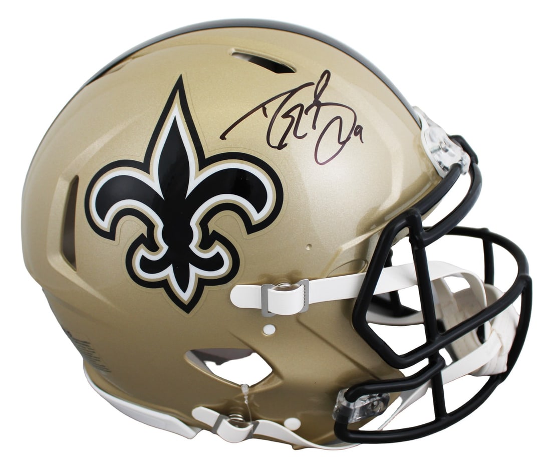 Drew Brees signed Saints Speed Proline full size helmet Beckett witnessed: Drew Brees signed Saints Speed Proline full size helmet Beckett witnessed Authentic full size Speed Proline helmet personally signed by Drew Brees of the New Orleans Saints. This original autographed