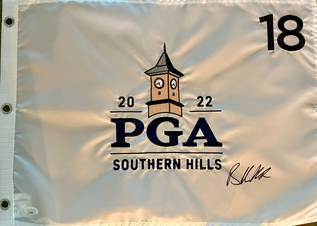 Brooks Koepka Signed PGA Southern Hills Pin Flag JSA Authenticated: Brooks Koepka Signed PGA Southern Hills Pin Flag JSA Authenticated Celebrate Brooks Koepka's remarkable career with this official PGA Southern Hills #18 pin flag, signed by the professional golfer him