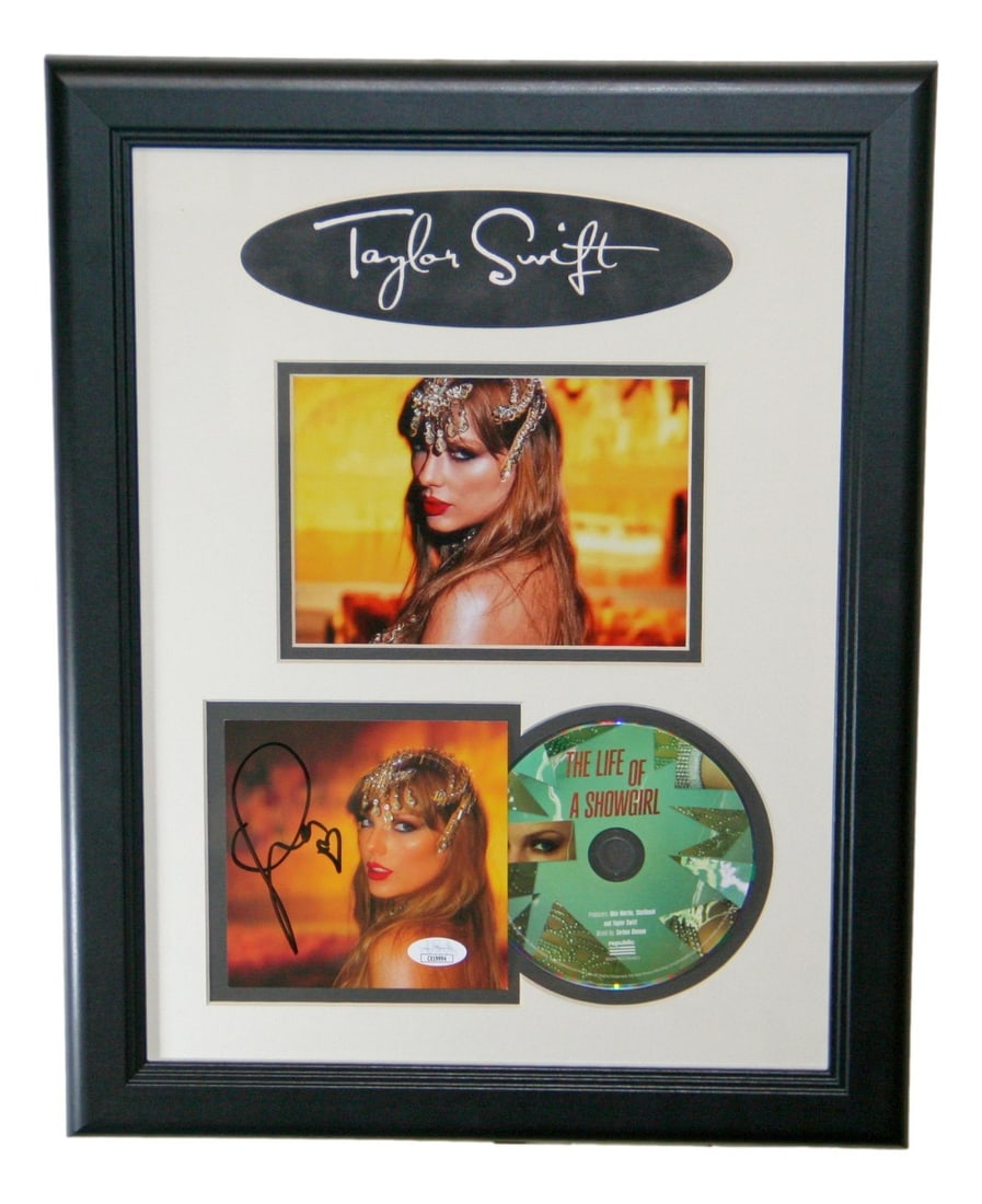 Framed Taylor Swift autographed CD booklet with photo and disc JSA (1 of 4)