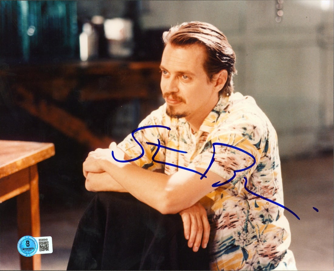 Beckett Certified Steve Buscemi Reservoir Dogs Signed 8x10 Photo (1 of 1)