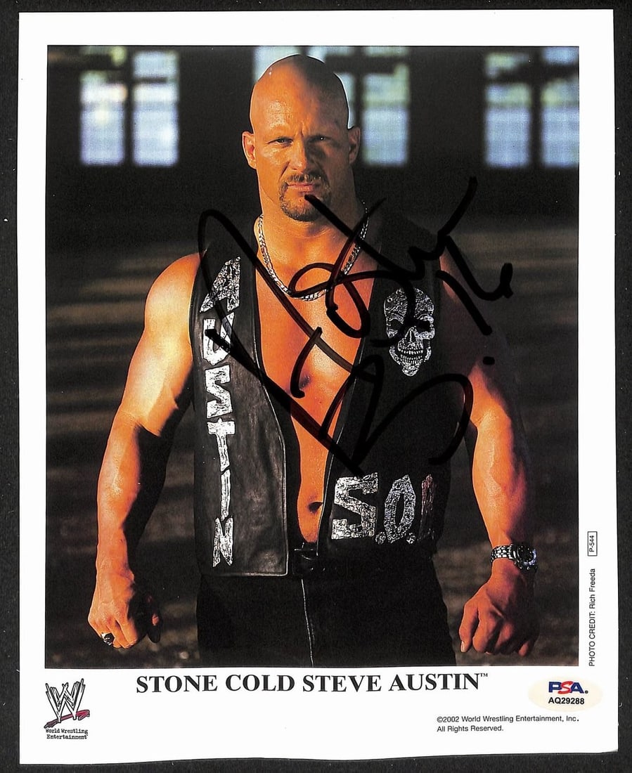 Stone Cold Steve Austin WWE 8x10 Signed Photograph PSA DNA Authenticated (1 of 1)