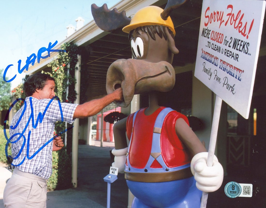 Chevy Chase Signed 8x10 Photo Clark National Lampoon Vacation BAS Authenticated: Chevy Chase Signed 8x10 Photo Clark National Lampoon Vacation BAS Authenticated Capture a piece of movie history with this authentic 8x10 photograph signed by Chevy Chase, depicting his iconic charact