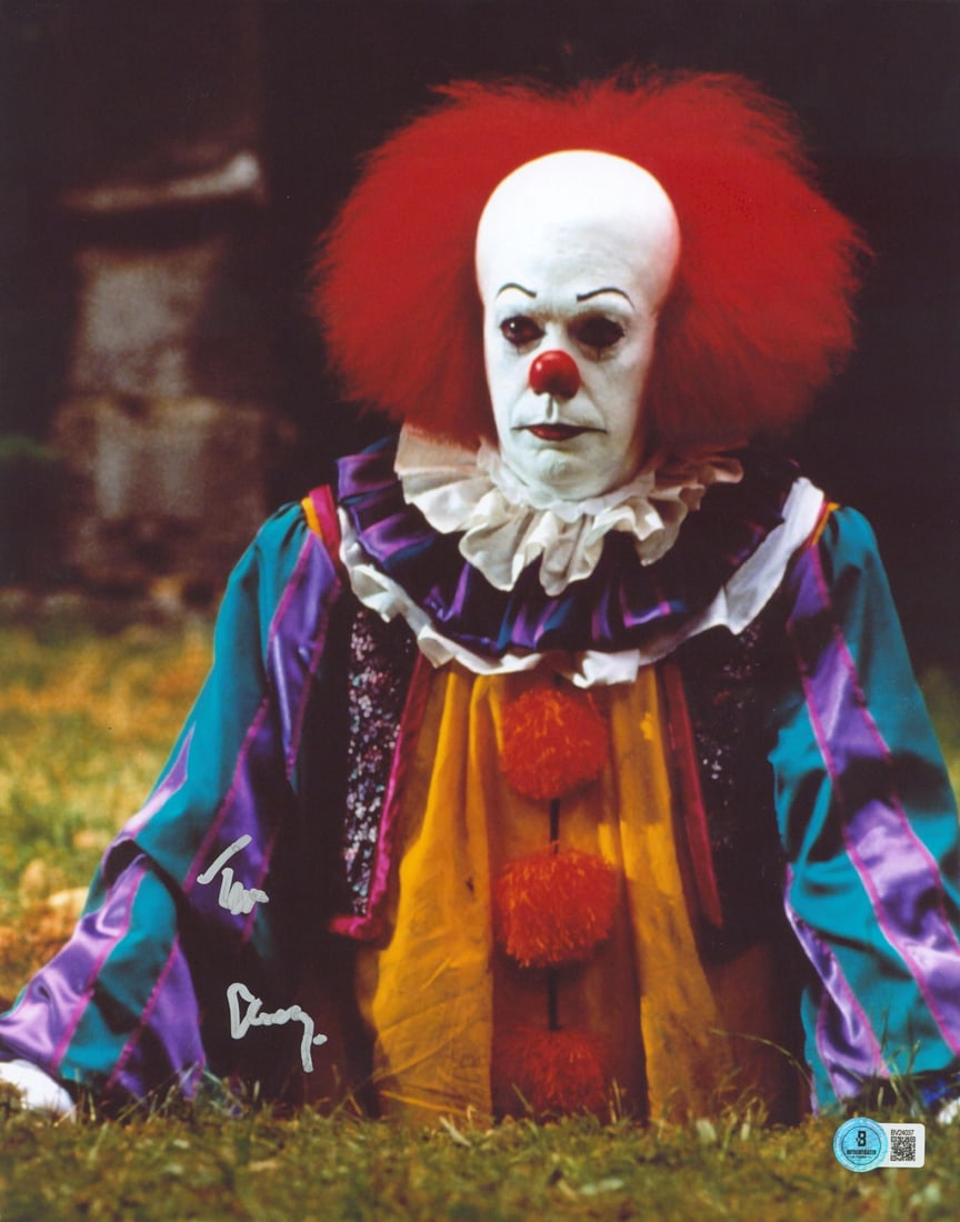 Tim Curry signed Pennywise IT 11x14 photo Beckett authenticated: Tim Curry signed Pennywise IT 11x14 photo Beckett authenticated Authentic signed vertical 11x14 photo from IT, personally autographed by Tim Curry as Pennywise. This pre-owned photograph includes Beck