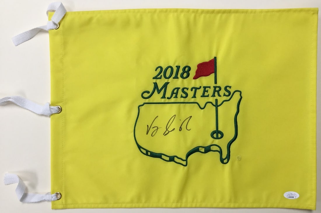 Vijay Singh 2018 Masters Signed Pin Flag JSA Authenticated #AV66368: Vijay Singh 2018 Masters Signed Pin Flag JSA Authenticated #AV66368 This is an official 2018 Masters pin flag, signed by PGA star Vijay Singh. The autograph is authenticated by James Spence Authentica