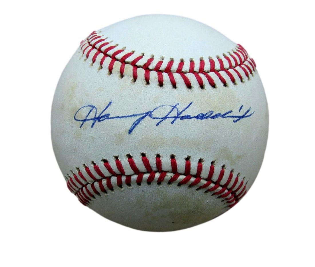 Harvey Haddix Autographed ONL Baseball Pittsburgh Pirates PSA/DNA: Harvey Haddix Autographed ONL Baseball Pittsburgh Pirates PSA/DNA This is an authentic ONL baseball signed by Harvey Haddix, a notable player for the Pittsburgh Pirates. The ball has been certified by