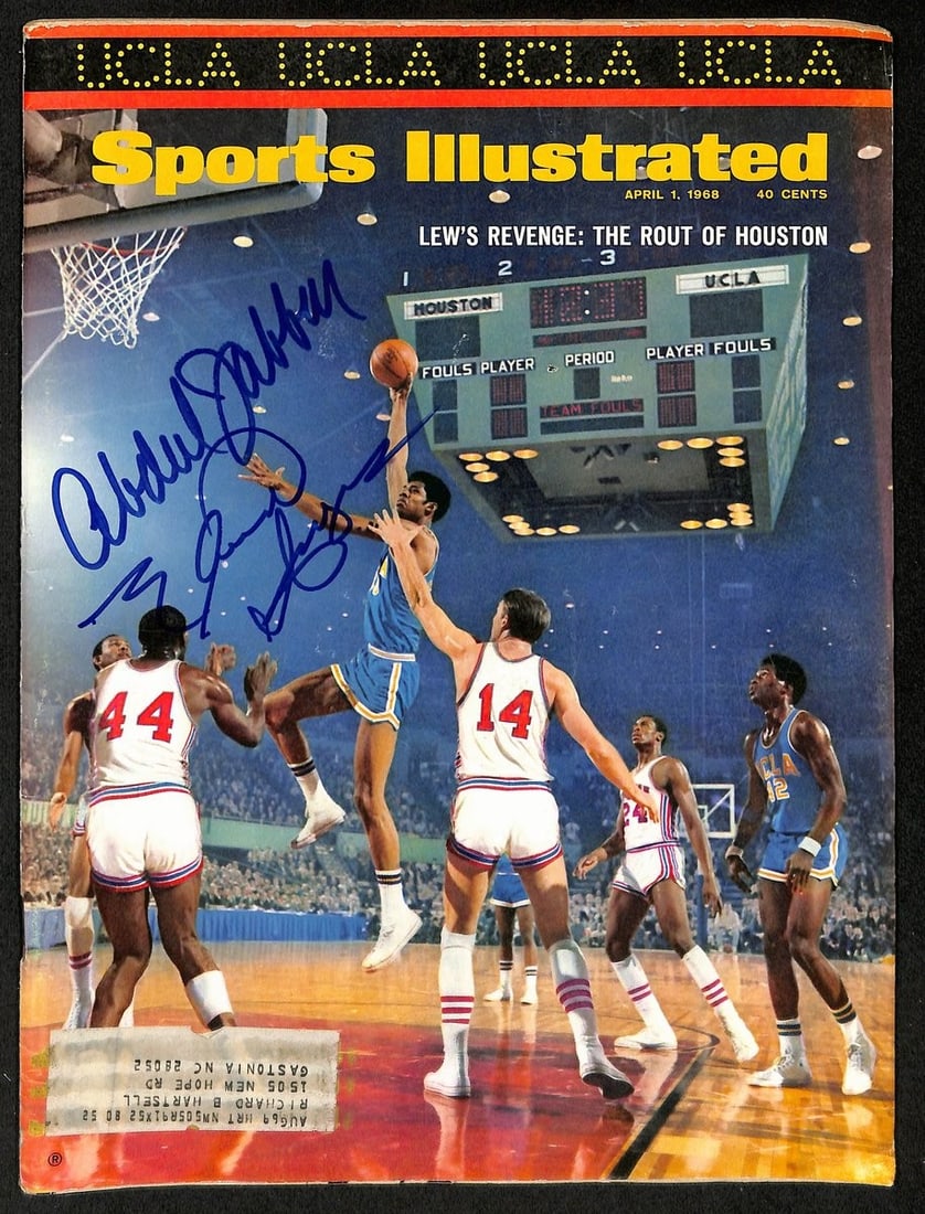 1968 Sports Illustrated Magazine Dual Signed by Kareem Abdul-Jabbar and Elvin Hayes JSA: 1968 Sports Illustrated Magazine Dual Signed by Kareem Abdul-Jabbar and Elvin Hayes JSA Original April 1, 1968 Sports Illustrated magazine featuring UCLA vs. Houston, dual-signed by Kareem Abdul-Jabba