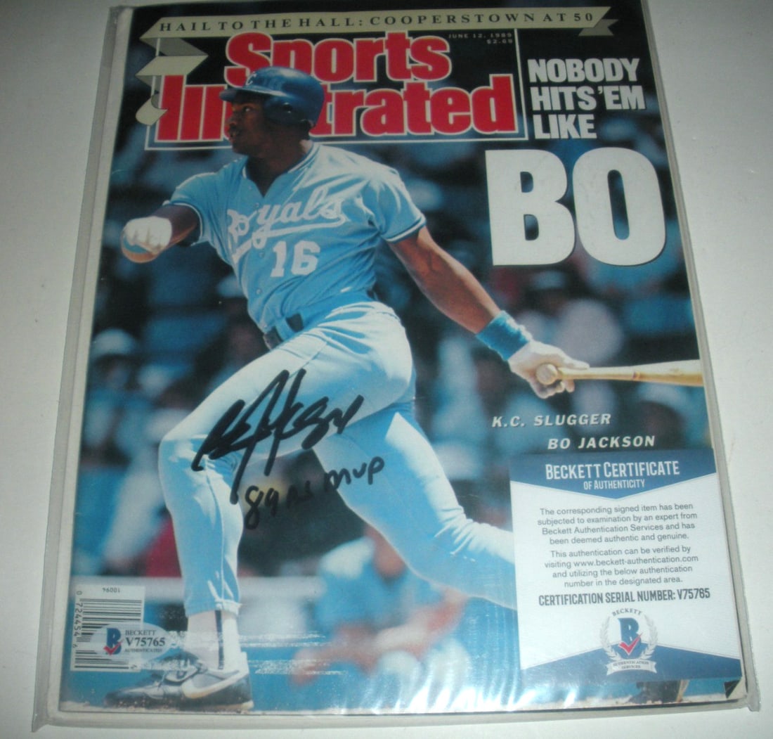 Bo Jackson Signed Sports Illustrated Kansas City Royals Beckett COA: Bo Jackson Signed Sports Illustrated Kansas City Royals Beckett COA This is an original Sports Illustrated magazine featuring Bo Jackson of the Kansas City Royals, who is celebrated for his MVP perfor