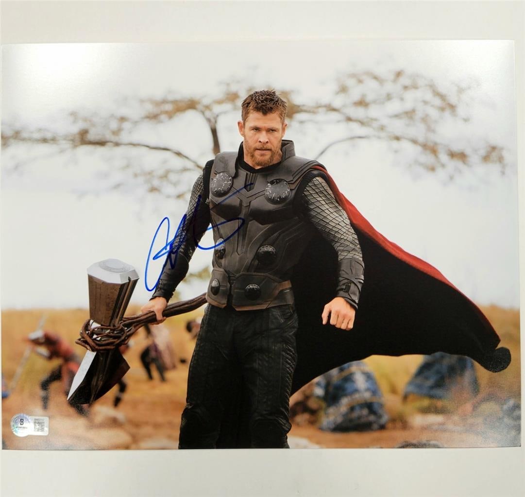 11x14 Thor Avengers Photograph Signed by Chris Hemsworth Beckett Authenticated (1 of 3)