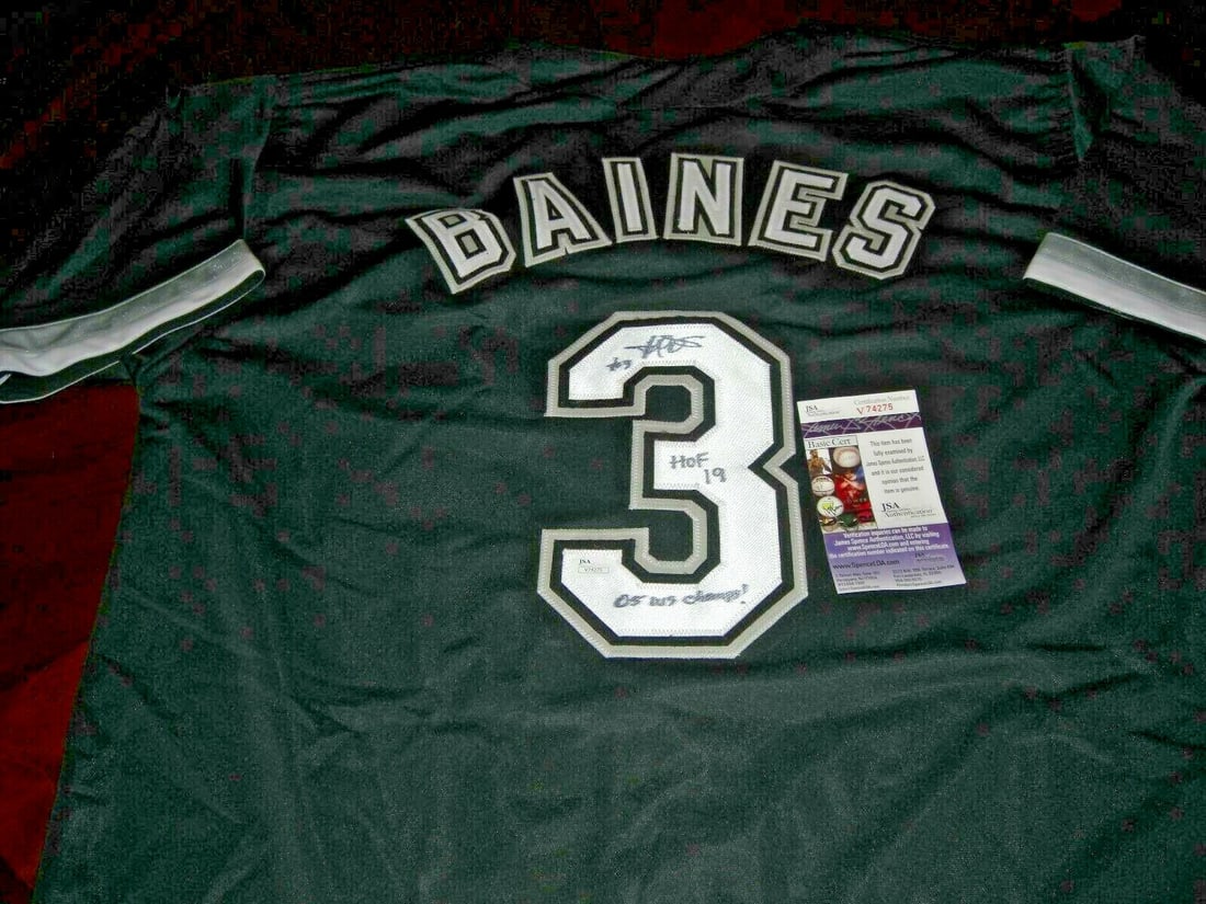 Harold Baines Autographed Chicago White Sox Jersey JSA COA Hall of Fame 2019: Harold Baines Autographed Chicago White Sox Jersey JSA COA Hall of Fame 2019 This pre-owned Chicago White Sox jersey is signed by Harold Baines, commemorating the team's 2005 World Series championship