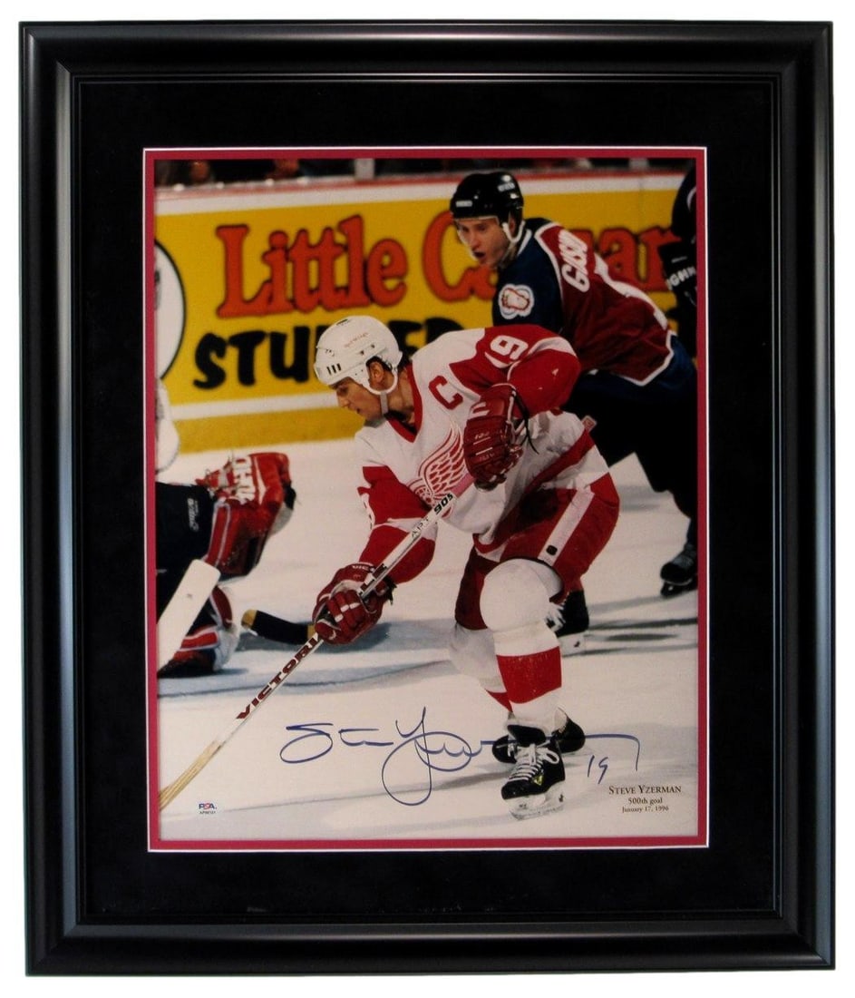 Framed 16x20 Signed Steve Yzerman Photo Detroit Redwings PSA/DNA Authenticated (1 of 3)