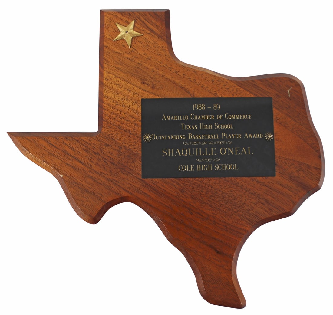 Shaquille O'Neal 1989 Texas HS Player Award Plaque Beckett Authenticated: Shaquille O'Neal 1989 Texas HS Player Award Plaque Beckett Authenticated Celebrate the legacy of basketball legend Shaquille O'Neal with this original 1989 Texas High School Outstanding Basketball Pla