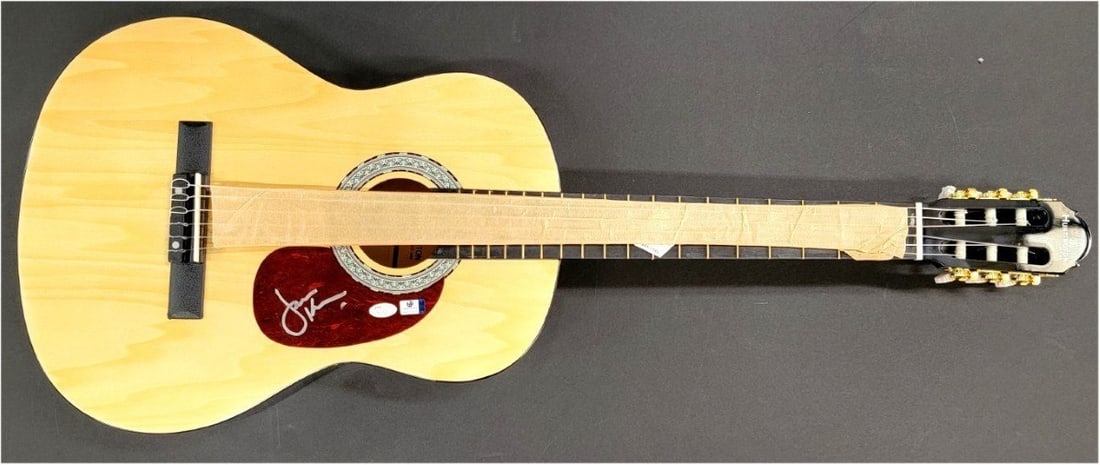 Acoustic Guitar Signed by Jana Kramer JSA Authenticated One Tree Hill (1 of 3)