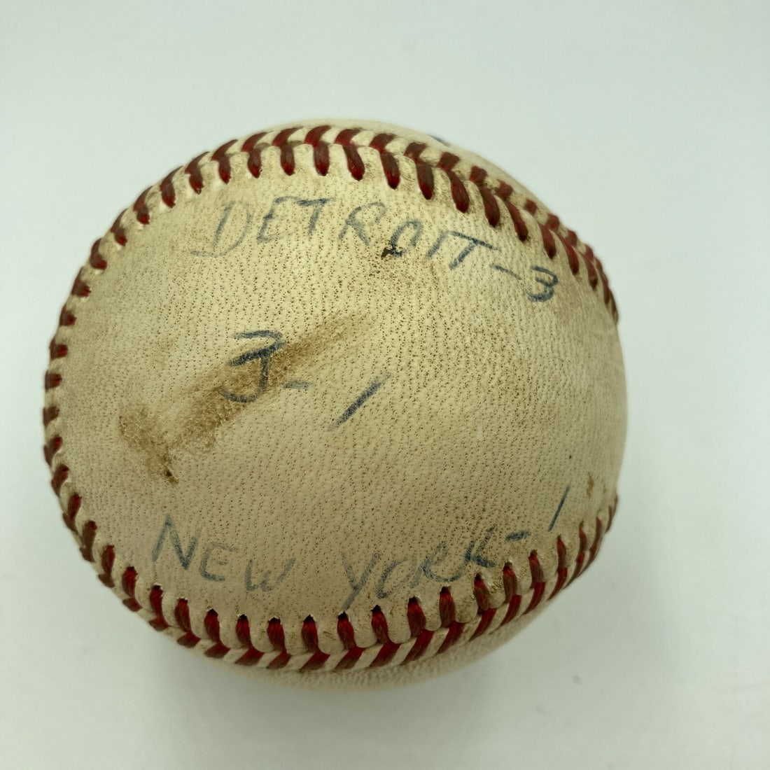 Mickey Lolich Game Used Baseball Signed COA 116th Win: Mickey Lolich Game Used Baseball Signed COA 116th Win This game-used baseball commemorates Mickey Lolich's remarkable achievement of 116 career wins, marking the final out of the game. The ball comes 