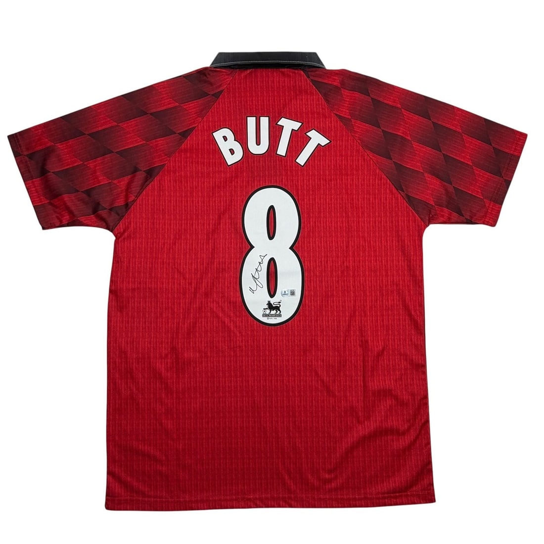 Red Manchester United Jersey Signed by Nicky Butt Beckett COA (1 of 4)