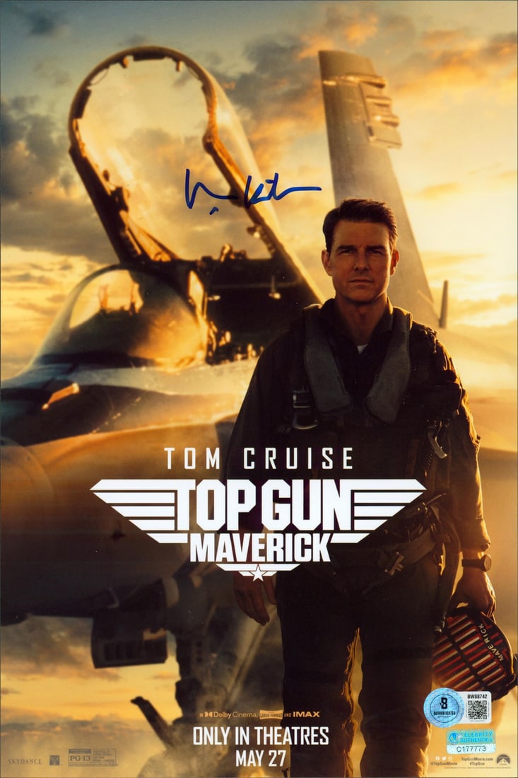Beckett BAS Val Kilmer signed Top Gun Maverick 8x12 photo: Beckett BAS Val Kilmer signed Top Gun Maverick 8x12 photo Original vertical 8x12 photo from Top Gun: Maverick, personally signed by Val Kilmer. This pre-owned piece includes Beckett Authentication Ser
