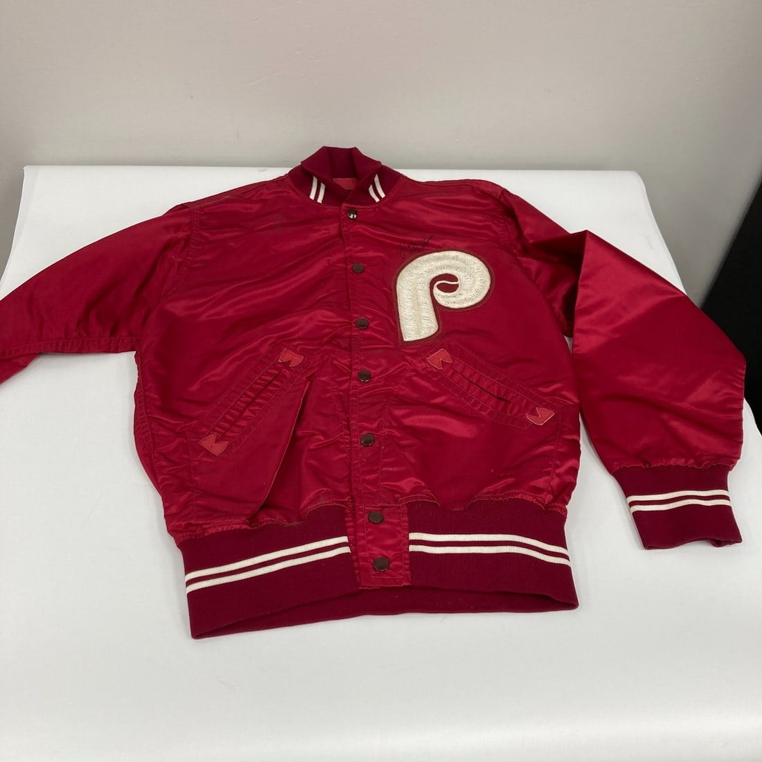Larry Milbourne Signed 1983 Game Used Philadelphia Phillies Wilson Jacket (1 of 8)
