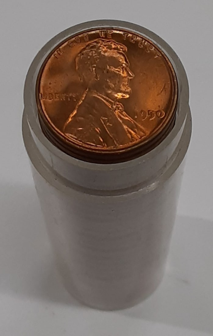 Roll of 50 Uncirculated 1950 Lincoln Wheat Cents With Attractive Toning: Roll of 50 Uncirculated 1950 Lincoln Wheat Cents With Attractive Toning This roll contains fifty uncirculated 1950 Lincoln Wheat cents, featuring a copper composition and red-brown color. The coins ar