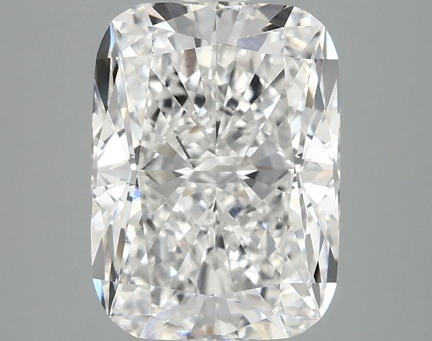 Loose Diamond - CUSHION MODIFIED 3.1ct E VS1: Loose Diamond - CUSHION MODIFIED 3.1ct E VS1 Source: This is a real non-mined Diamond that has been grown in a lab Shape: CUSHION MODIFIED Carats: 3.1 Color: E Clarity: VS1 Certification: IGI Video: