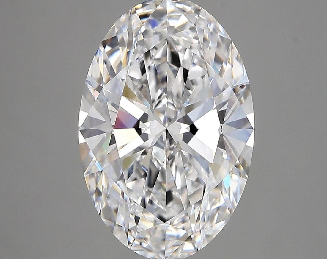 Loose Diamond - OVAL 4.29ct D VVS1: Loose Diamond - OVAL 4.29ct D VVS1 Source: This is a real non-mined Diamond that has been grown in a lab Shape: OVAL Carats: 4.29 Color: D Clarity: VVS1 Certification: IGI Additional images available