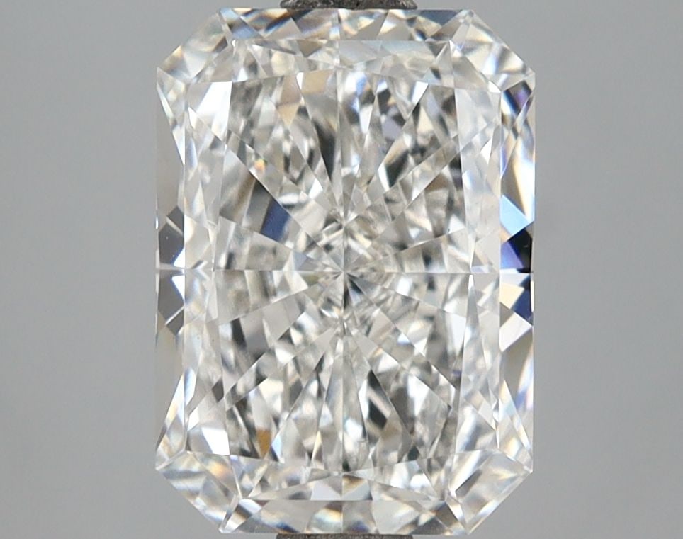 Loose Diamond - RADIANT 3.0ct Fancy Vivid Blue VS1: Loose Diamond - RADIANT 3.0ct Fancy Vivid Blue VS1 Source: This is a real non-mined Diamond that has been grown in a lab Shape: RADIANT Carats: 3.0 Color: Fancy Vivid Blue Certification: IGI Video: