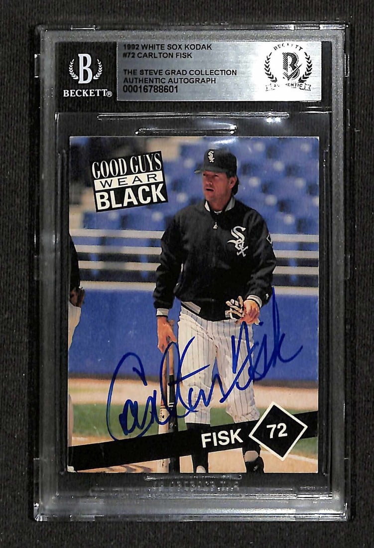 Beckett authenticated Carlton Fisk signed 1992 White Sox Kodak #72 card: Beckett authenticated Carlton Fisk signed 1992 White Sox Kodak #72 card Original 1992 White Sox Kodak #72 sports trading card autographed by Carlton Fisk in blue permanent marker. This baseball card h