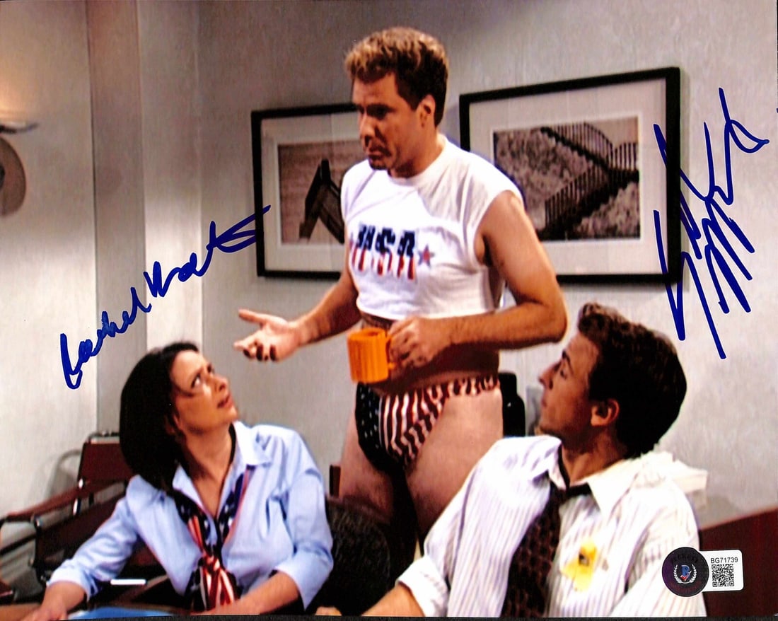 Beckett Certified 8x10 SNL Season 27 Photo Signed by Seth Meyers Rachel Dratch: Beckett Certified 8x10 SNL Season 27 Photo Signed by Seth Meyers Rachel Dratch Pre-owned 8x10 photograph from Saturday Night Live Season 27, signed by Seth Meyers and Rachel Dratch in blue permanent m