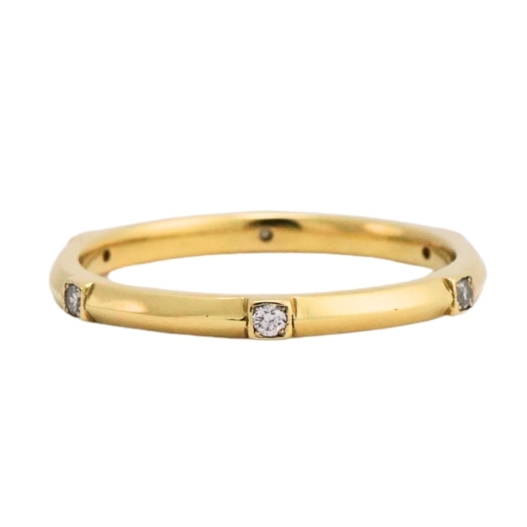 Unbranded 18K Yellow Gold Diamond Band Ring Size 6.5: Unbranded 18K Yellow Gold Diamond Band Ring Size 6.5 Pre-owned unbranded six-stone diamond band ring crafted in tested 18K yellow gold. This delicate band is set with six natural round brilliant diamo